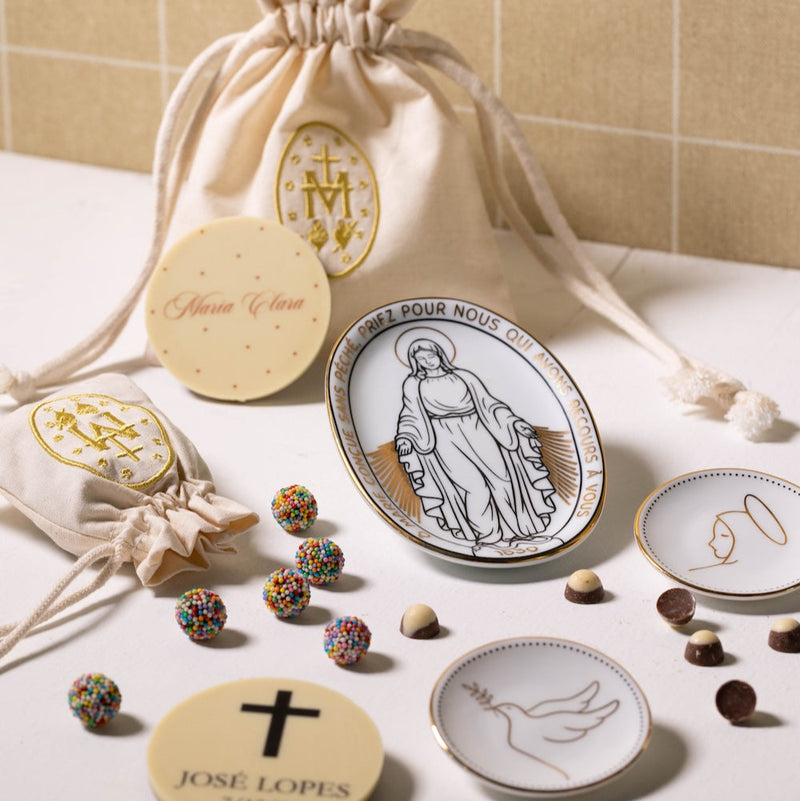 Prato de porcelana oval Nossa Senhora da medalha milagrosa